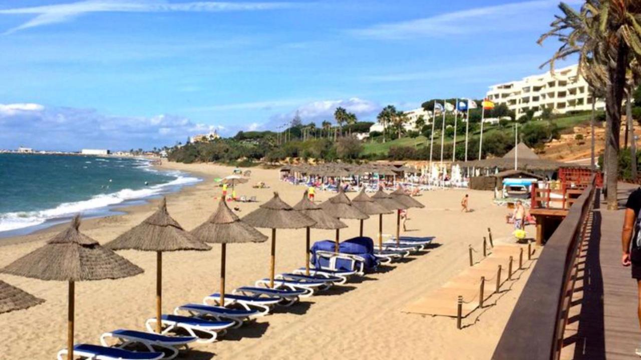 Mi Capricho Beachfront- 9E Apartment With Sea Views - Costa Del Sol Sitio de Calahonda Exterior photo